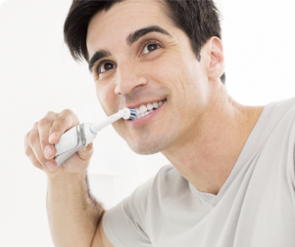 Правильный уход за зубами с помощью электрической щетки