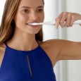 Электрическая зубная щетка Oral-B Pulsonic Slim Clean 2000 White