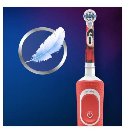 Детская электрическая зубная щетка Oral-B Vitality Kids Pixar D100.413.2KX