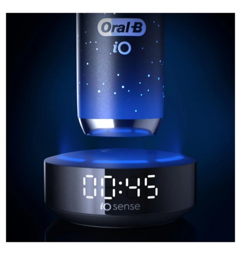 Электрическая зубная щетка Oral-B iO 10 Cosmic Black