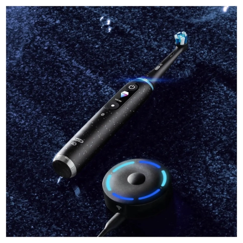 Электрическая зубная щетка Oral-B iO 10 Cosmic Black 11