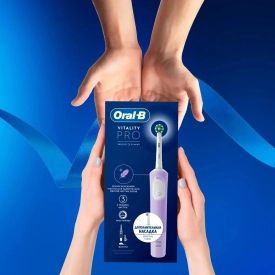 Oral-B Vitality Pro лиловая + Насадка Sensitive Clean (1шт)