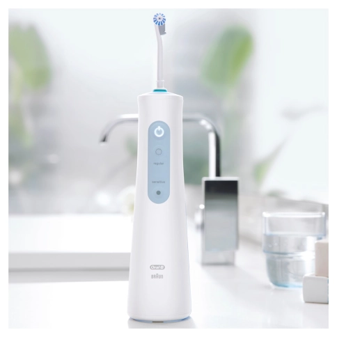 Ирригатор Oral-B Aquacare 4 Pro-Expert MDH20.016.2 6