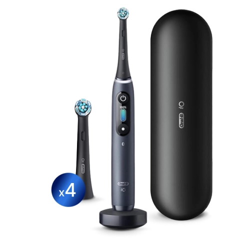 Электрическая зубная щетка Oral-B iO 8 Black с насадками Oral-B iO Ultimate Clean (4 шт) черные 0