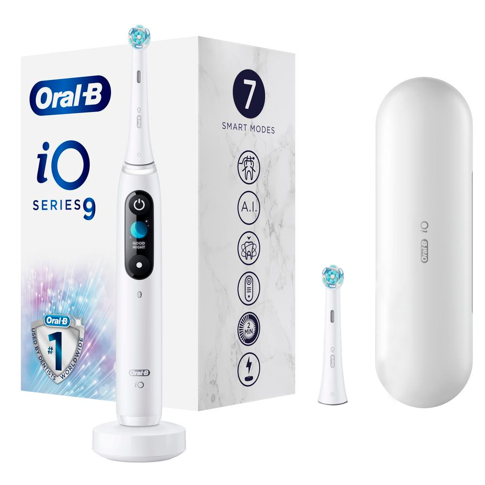 Электрическая зубная щетка Oral-B iO 9 White Alabaster с дорожным футляром 2754600₽